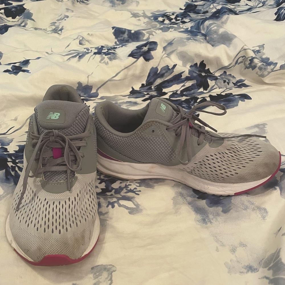 New Balance cross training sneakers